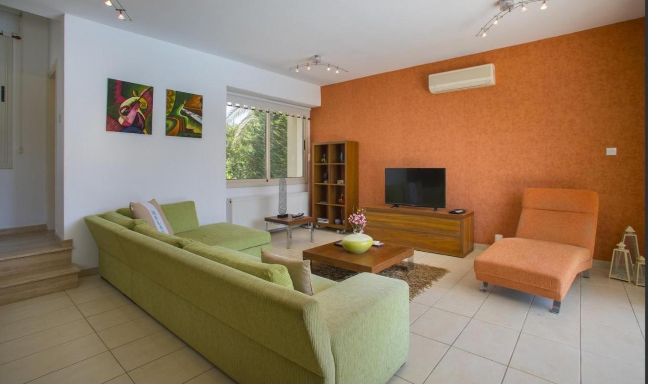Soothing Sunset Villa With Private Pool, 200M From The Beach 페르볼리아 외부 사진